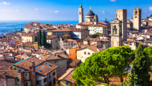 vista di bergamo città alta