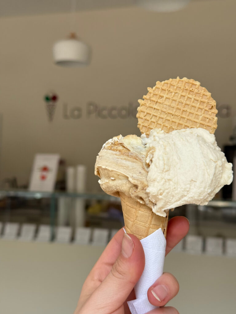 Milano gelateria piccola